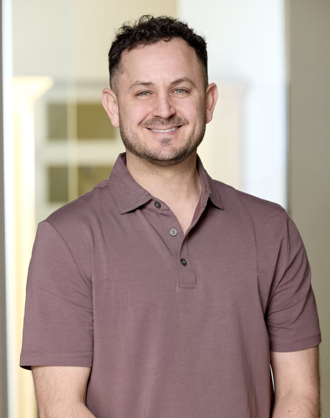 Portrait de Chris Montenegrino